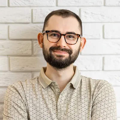 Fizjoterapeuta Tomasz Dziuba